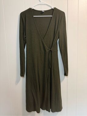 Old Navy Olive Green Wrap Knit Long Sleeve Dress Size Large